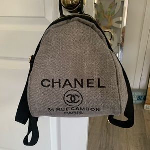 VIP GIFT Chanel Canvas Crossbody Bag/Backpack